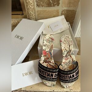 Christian Dior Dway Slide Sandals Jardín D’ Hiver 37.5/7.5